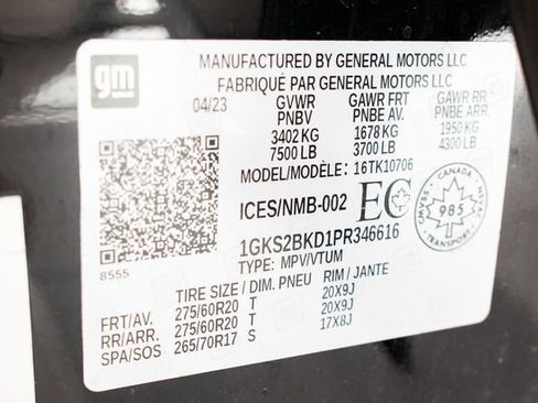 Used 2023 GMC Yukon SLT w/ SLT Luxury Package AWD/4WD image 36