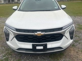 Used 2025 Chevrolet Trax LT w/ LT Convenience Package video 2