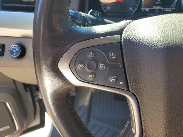 Used 2018 Chevrolet Suburban Premier RWD image 19