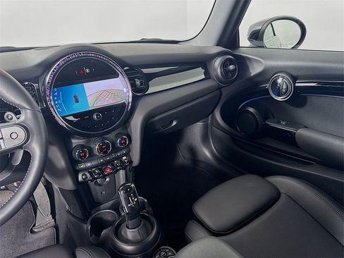 Certified 2023 MINI Cooper S image 22
