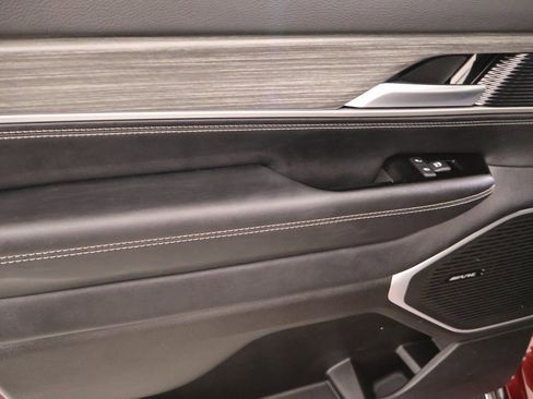 Used 2024 Jeep Wagoneer Series II w/ Premium Group I image 19