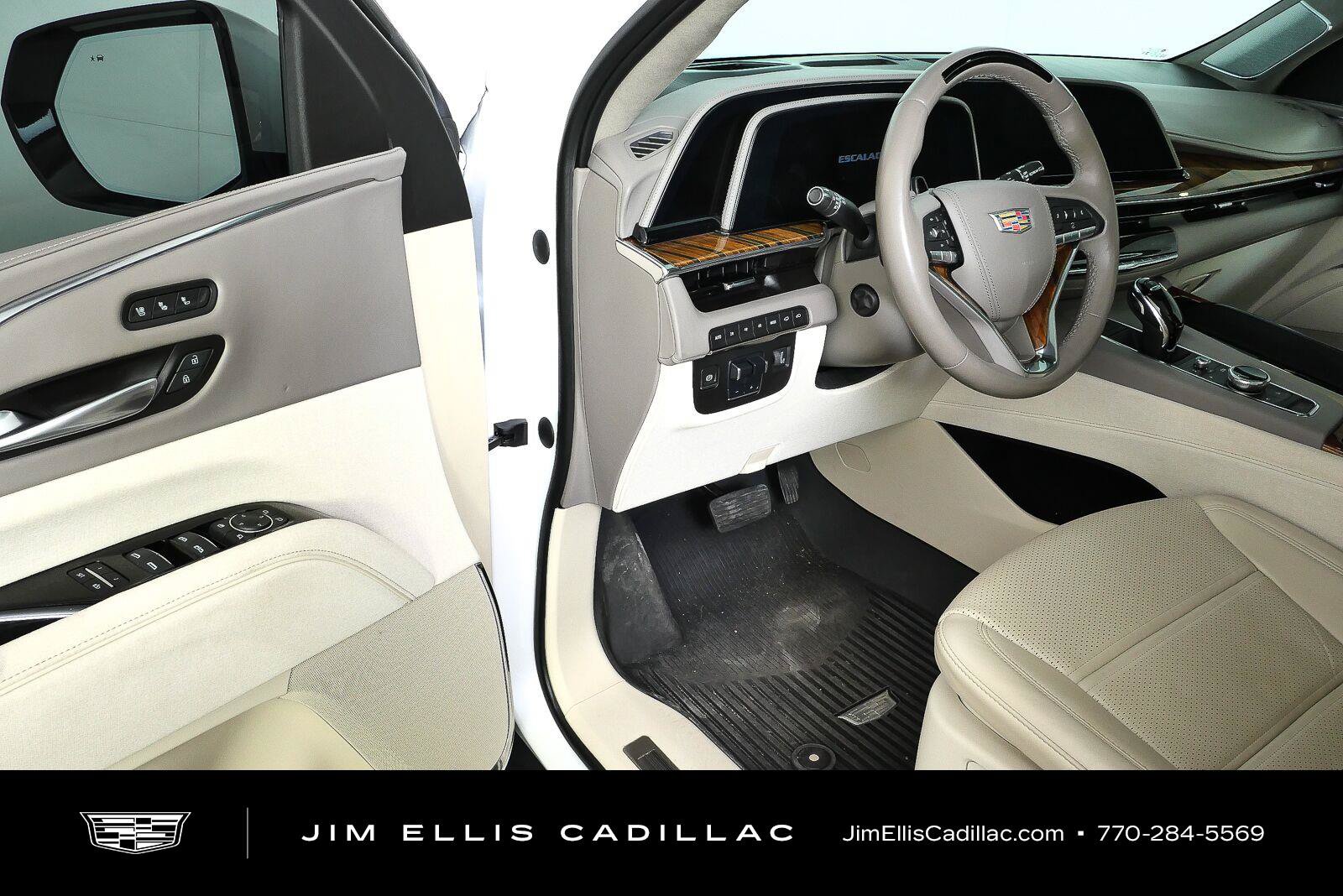 Used 2023 Cadillac Escalade ESV Sport Platinum w/ LPO, ONYX Package AWD/4WD image 7