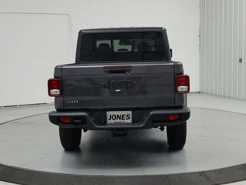 New 2026 Jeep Gladiator Sport AWD/4WD image 6