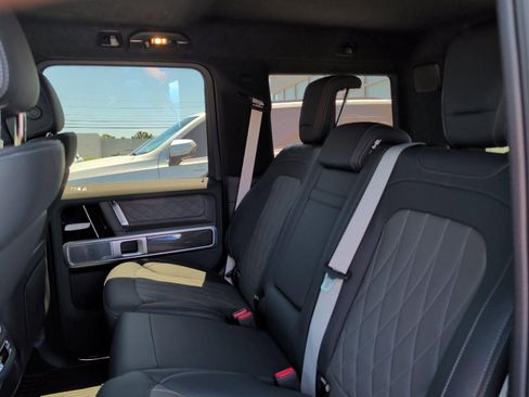 Used 2026 Mercedes-Benz G 63 AMG 4MATIC image 33