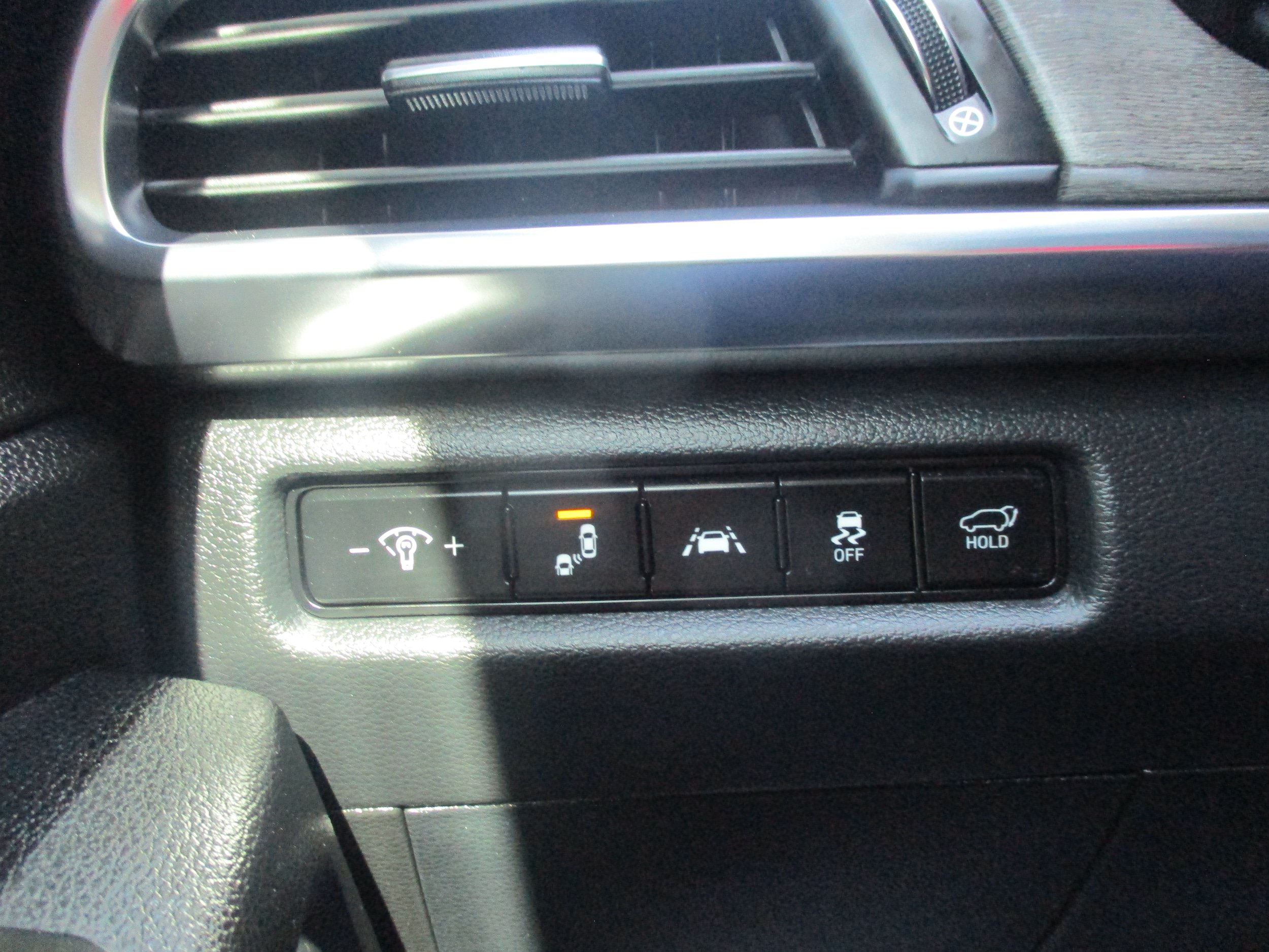 Used 2020 Kia Telluride SX w/ Towing Package AWD/4WD image 23
