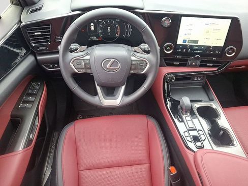 Used 2024 Lexus NX 350 AWD image 12