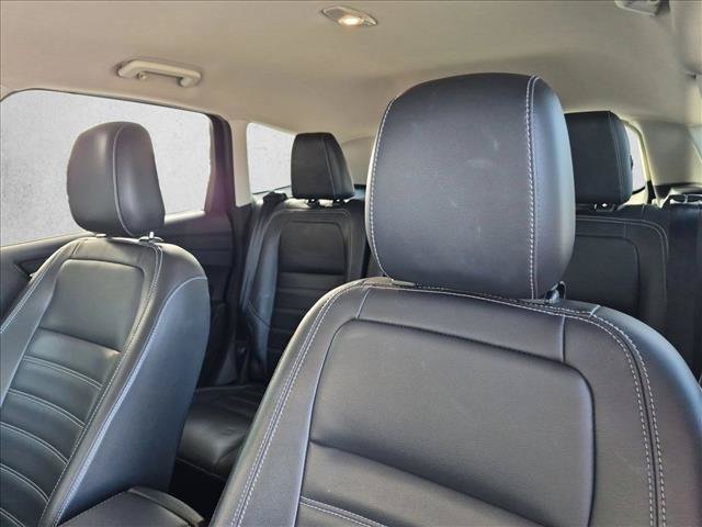 Used 2019 Ford Escape SEL FWD image 12