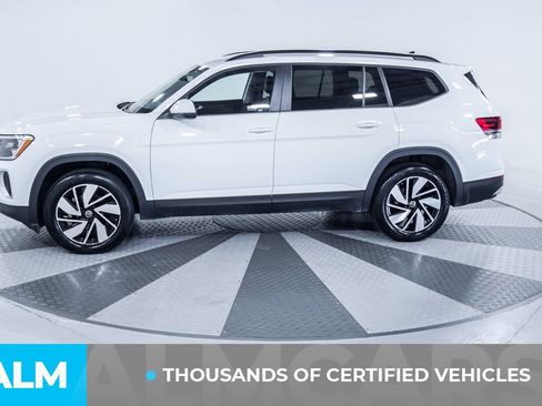 Used 2025 Volkswagen Atlas SE FWD image 4