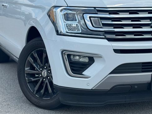 Used 2020 Ford Expedition Limited RWD image 2