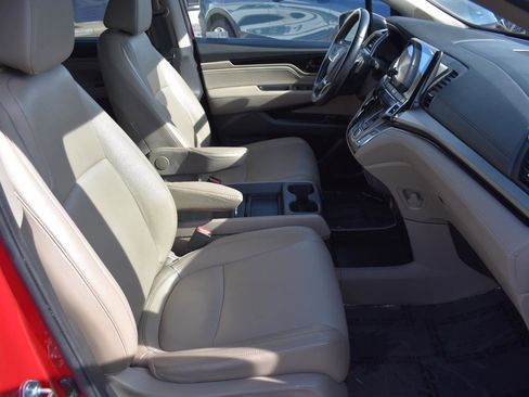 Used 2023 Honda Odyssey Touring image 15