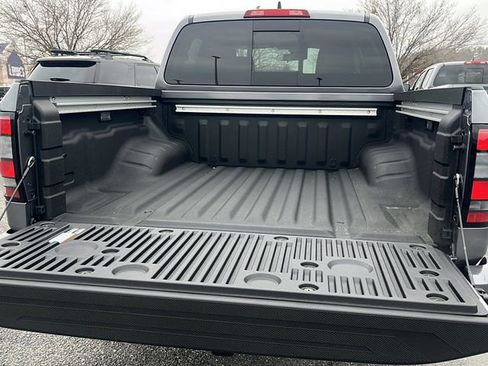 New 2026 Nissan Frontier SV image 30