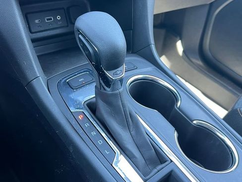 Certified 2024 Chevrolet Equinox LT w/ LPO, Floor Liner Package AWD/4WD image 27