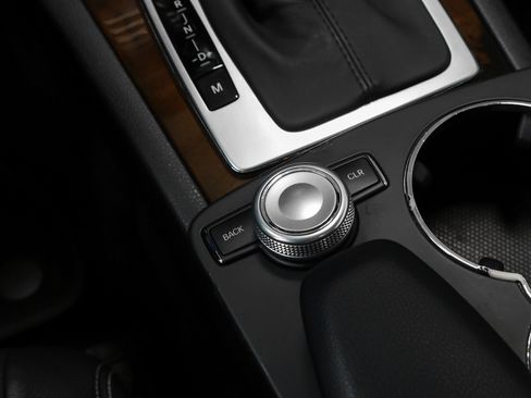 Used 2010 Mercedes-Benz E 550 Coupe image 37