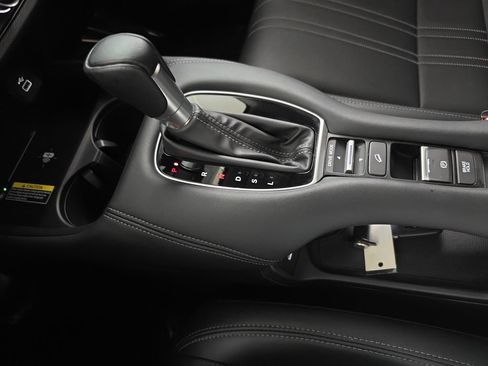 Used 2024 Honda HR-V EX-L image 25