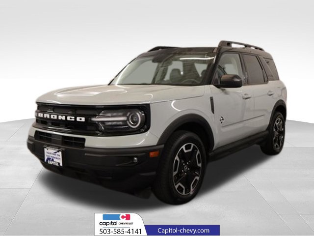 Used 2022 Ford Bronco Sport Outer Banks w/ Tech Package AWD/4WD image 6
