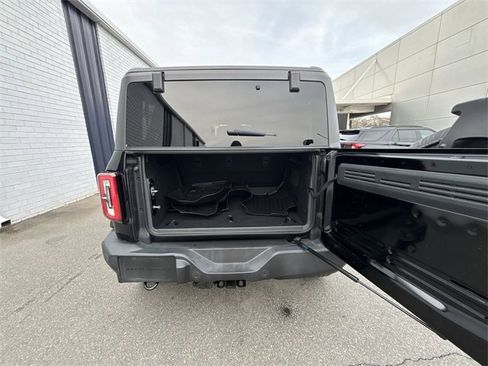 Used 2023 Ford Bronco Outer Banks image 21