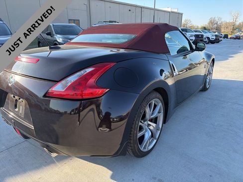 Used 2013 Nissan 370Z Touring w/ Sport Pkg image 5