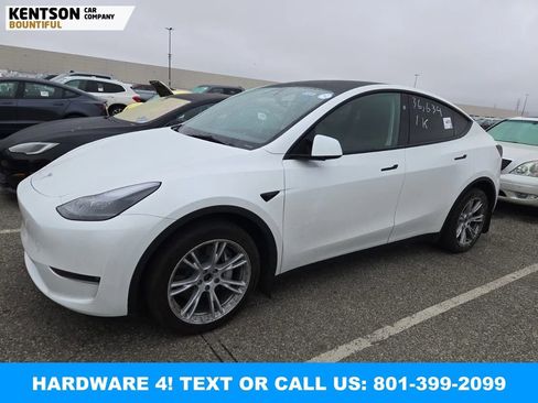 Used 2023 Tesla Model Y Long Range AWD/4WD image 9