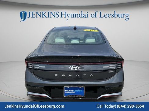 Used 2025 Hyundai Sonata SEL FWD image 6