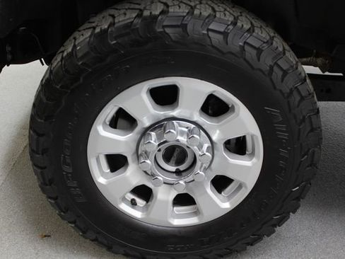 Used 2024 Ford F250 XLT w/ Snow Plow Prep Package AWD/4WD image 6