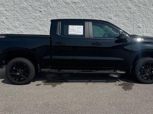 Used 2022 Chevrolet Silverado 1500 LT Trail Boss AWD/4WD image 2