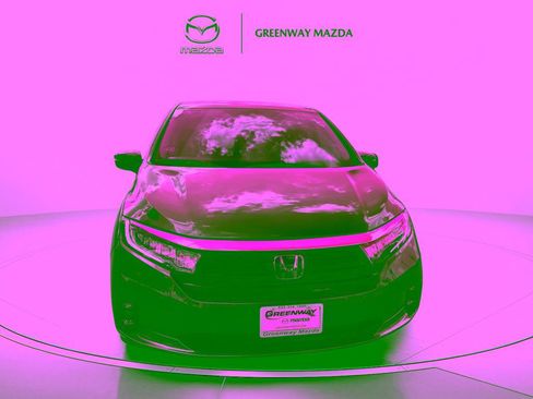 Used 2023 Honda Odyssey Elite image 2