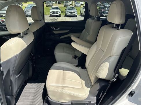 Used 2023 Subaru Ascent Limited w/ Technology Package AWD/4WD image 27