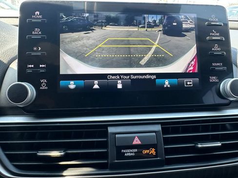 Used 2021 Honda Accord EX-L image 30