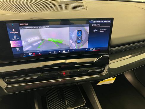 Certified 2025 BMW 530i image 29