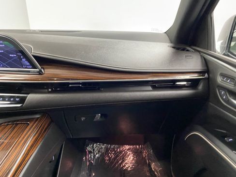 Used 2023 Cadillac Escalade ESV Luxury image 24