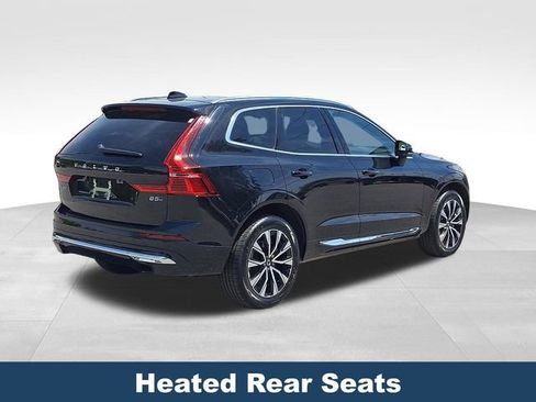 Used 2023 Volvo XC60 B5 Plus AWD/4WD image 7
