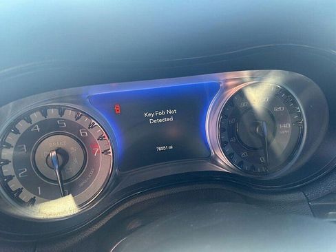 Used 2019 Chrysler 300 S RWD image 12
