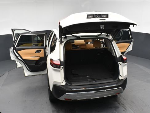 Used 2023 Nissan Rogue Platinum w/ Platinum Premium Package image 25