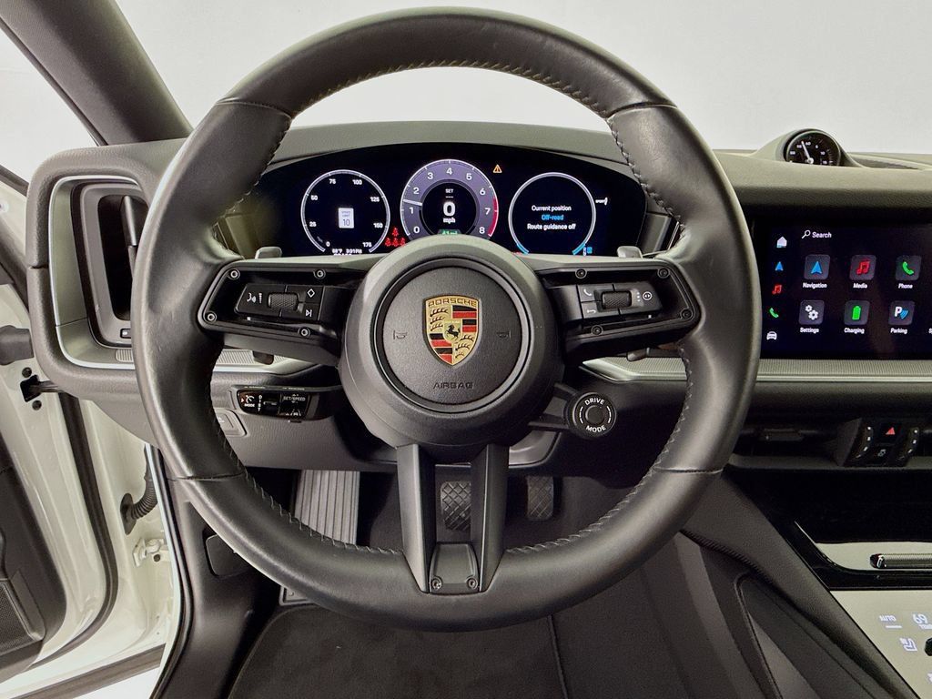 Certified 2024 Porsche Cayenne Coupe AWD/4WD image 15