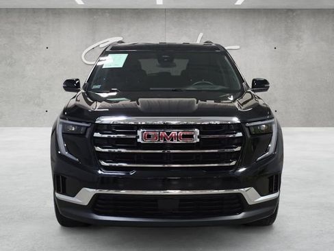 Used 2025 GMC Acadia Elevation image 18