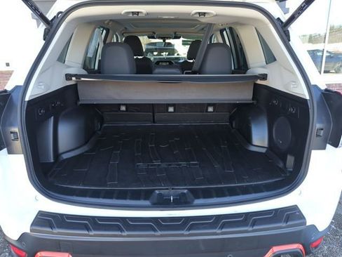 Used 2023 Subaru Forester Sport image 29