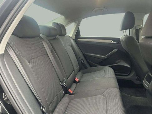 Used 2015 Volkswagen Passat 1.8T S image 23