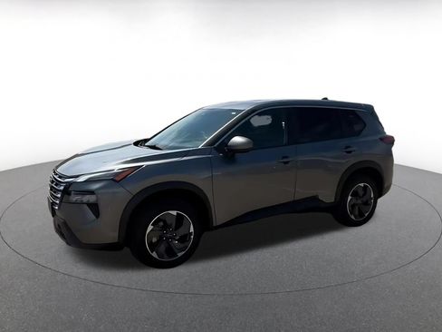 Used 2025 Nissan Rogue SV FWD image 6