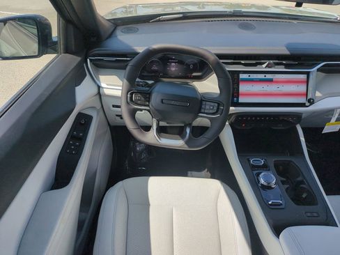 New 2026 Jeep Cherokee Laredo AWD/4WD image 16