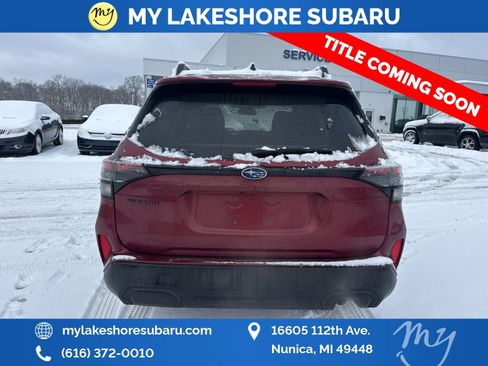 Used 2025 Subaru Forester Premium image 7