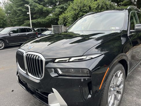 Certified 2026 BMW X7 xDrive40i image 4