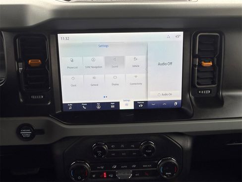 Used 2021 Ford Bronco Badlands image 21