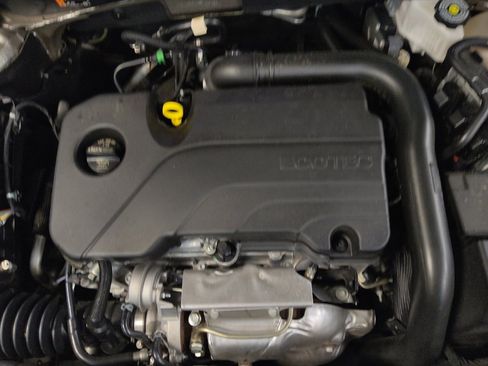 Used 2024 Chevrolet Malibu LT FWD image 30