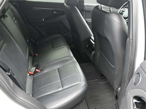 Used 2022 Land Rover Range Rover Evoque S AWD/4WD image 8