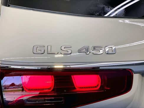 New 2026 Mercedes-Benz GLS 450 4MATIC image 6
