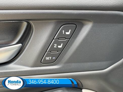 New 2026 Honda Accord Hybrid EX-L image 9