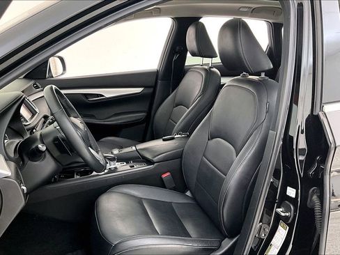 Used 2019 INFINITI QX50 Luxe image 32