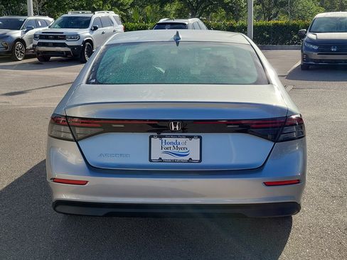 Used 2024 Honda Accord EX image 5