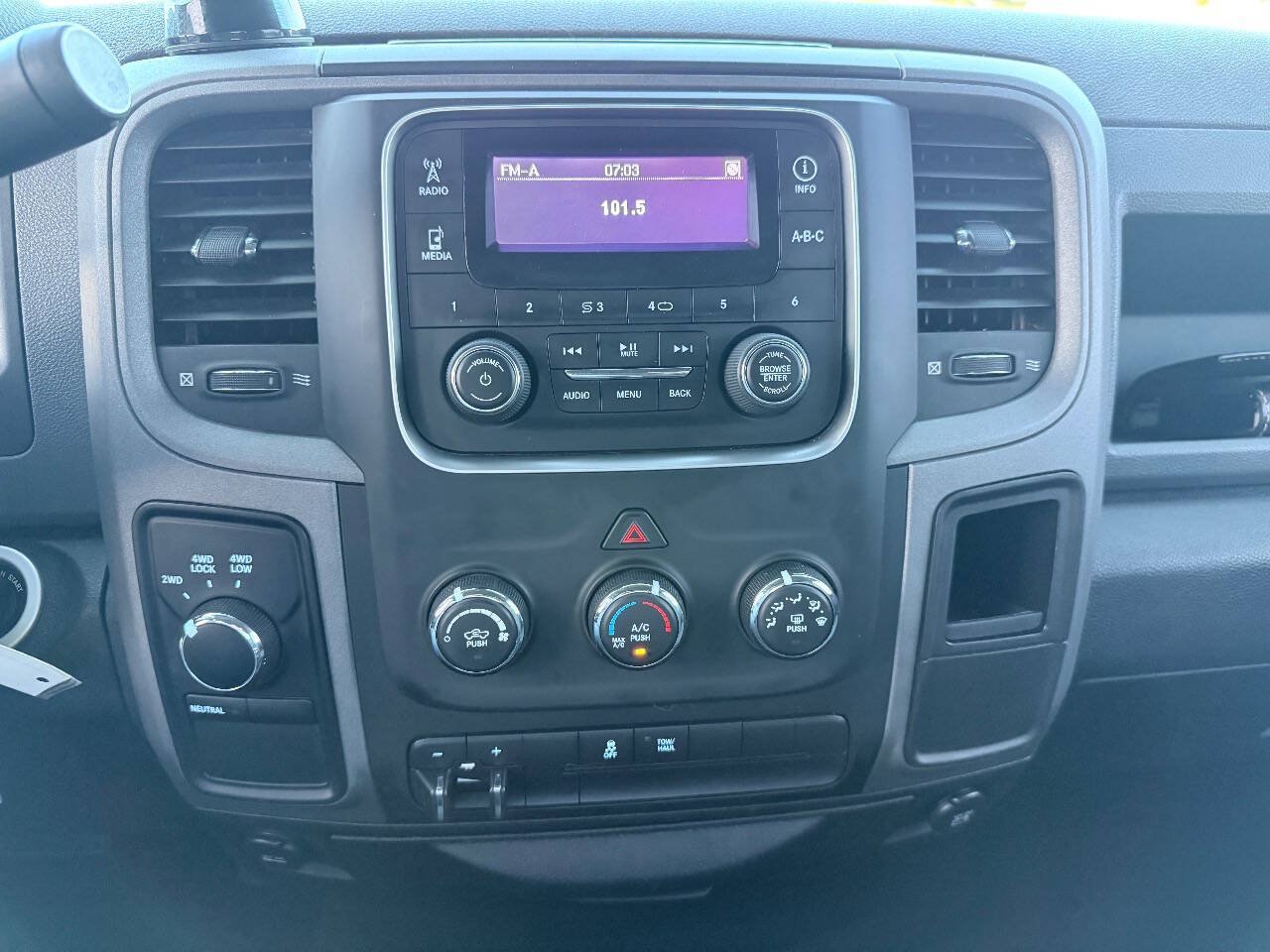 Used 2014 RAM 1500 Express AWD/4WD image 17