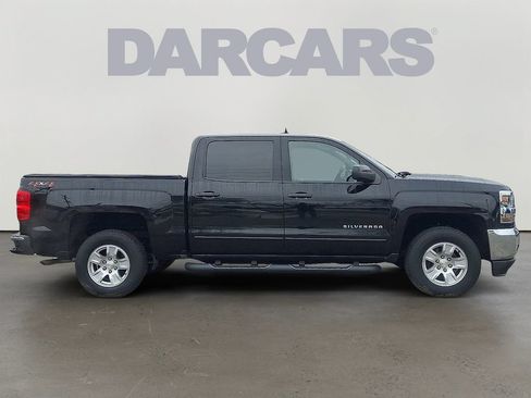 Used 2018 Chevrolet Silverado 1500 LT w/ All Star Edition AWD/4WD image 7